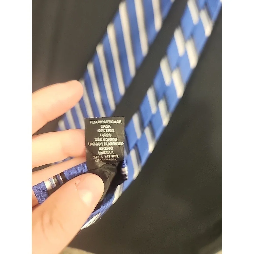 Lucio Lamberti Men's Tie‎ Italian Silk